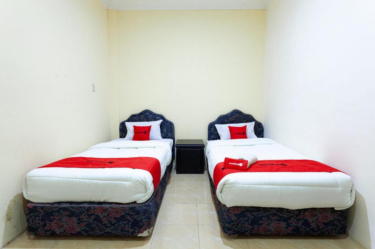 Hotel Reddoorz Near Yuki Simpang Raya Mall 2 Medan